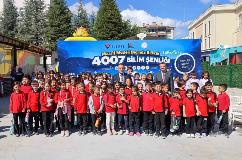 Bilecik’te 9 bin 645 kişilik bilim şenliği
