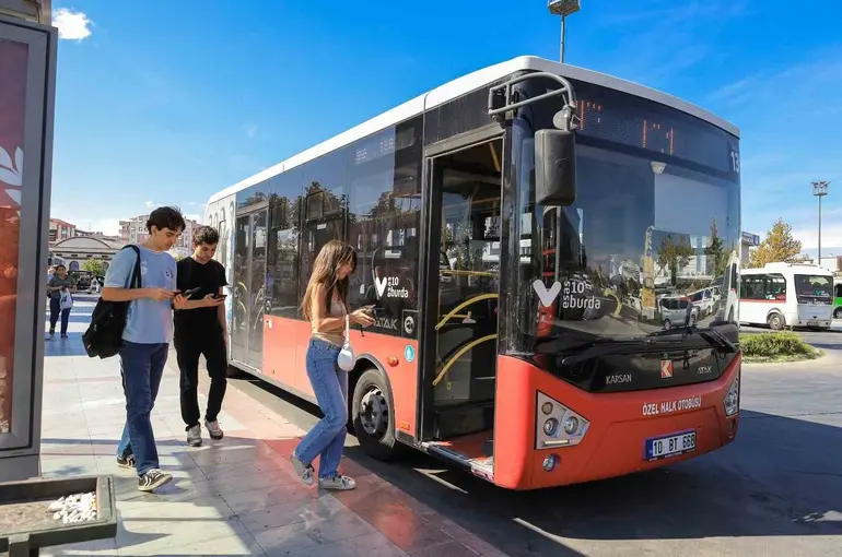 BTT’den Öğrenci dostu abonman tarifeleri
