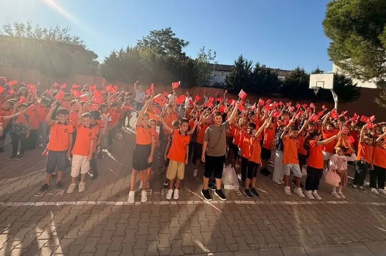 Burhaniye’de yeni eğitim yılı başladı
