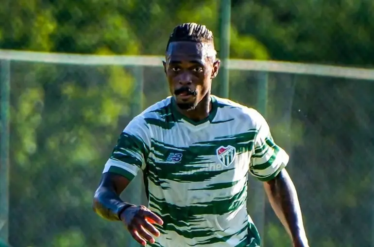 Bursaspor’da Lincoln Henrique şoku
