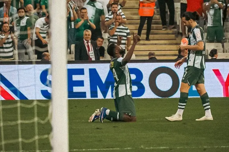 Bursaspor’un Nijeryalı forveti Iheanacho 5 maçta 6 gole ulaştı
