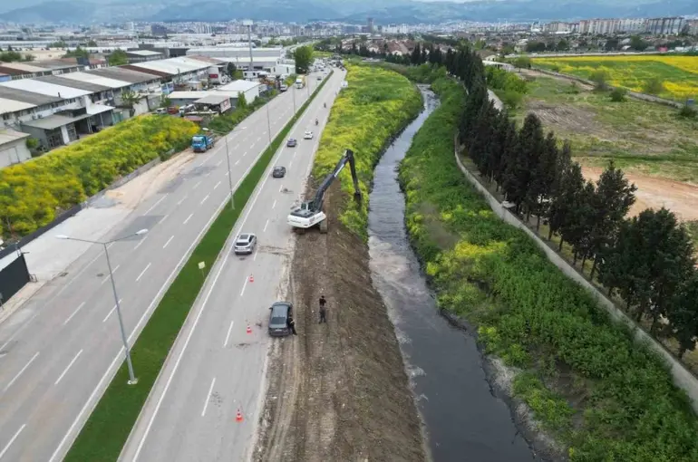 Büyükşehir Nilüferin derelerini ıslah ediyor
