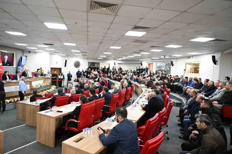 Büyükşehir’in ücretsiz diş sağlığı hizmetine CHP’den ’ret’ oyu
