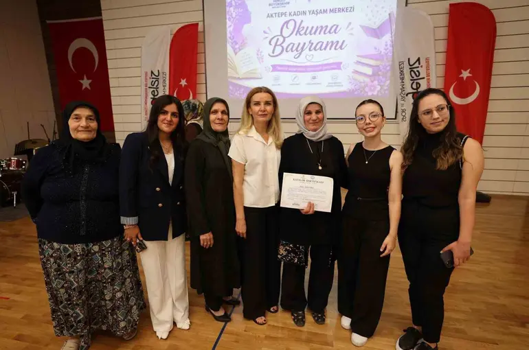 Büyükşehirle hayatları değişen kadınlar sertifikalarını aldı
