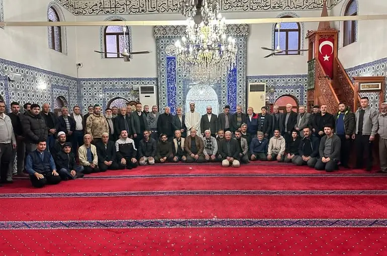 Camiler ve Din Görevlileri Haftası kapsamında sabah namazı buluşması gerçekleşti
