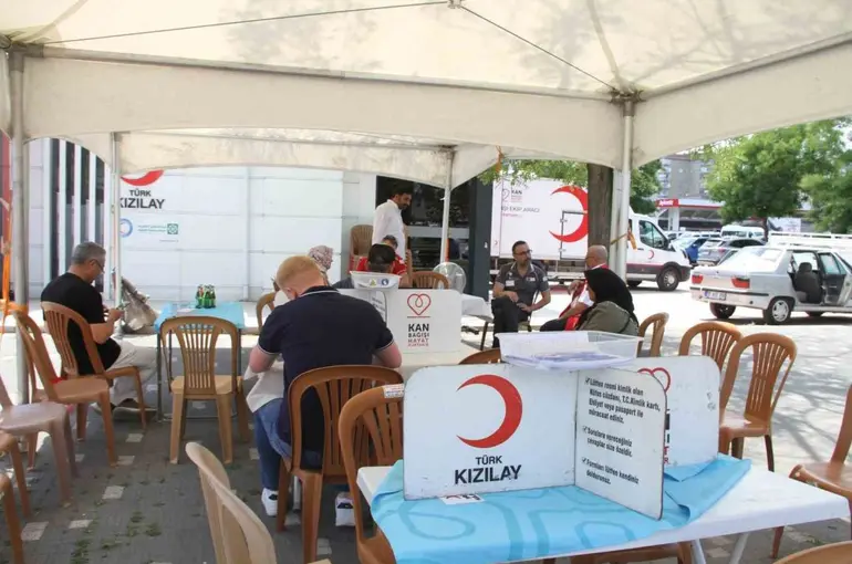 Çarşamba’da kan bağışı kampanyasına yoğun ilgi
