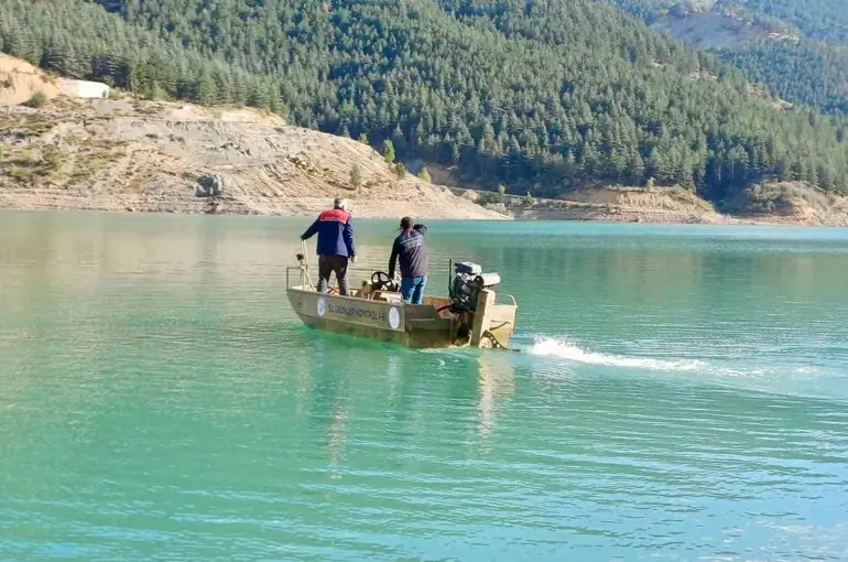 Çay Barajı’nda kaçak avcılığa yönelik denetim
