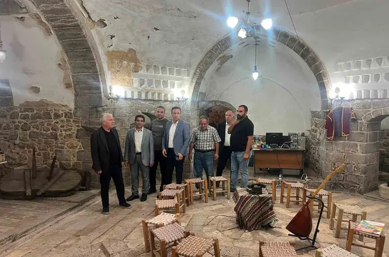 Çermik Saray Hamamı restorasyon bekliyor
