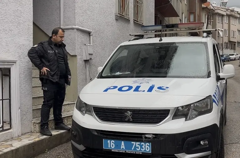 Cezaevinden izinli çıkan 3 arkadaşın gecesi ölümle bitti: 2 kişi gözaltında
