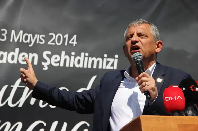 CHP Genel Başkanı Özgür Özel, Soma maden faciasının 12'nci yılı anma programına katıldı