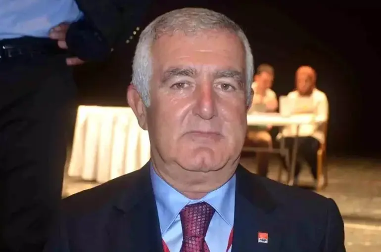 CHP’de yaşanan fire sonrası il başkanından açıklama
