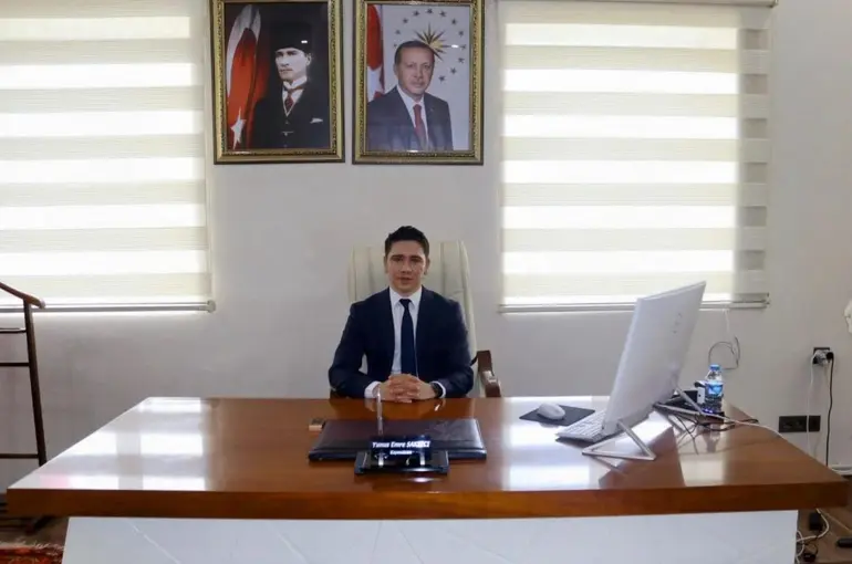 Çıldır Kaymakamı Yunus Emre Sakızcı, göreve başladı
