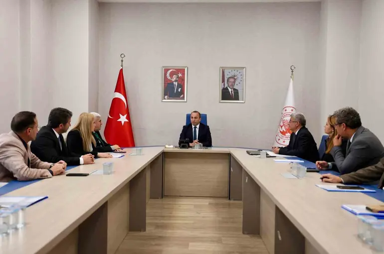 Çine’de öğrencilerin güvenliği için tedbirler görüşüldü
