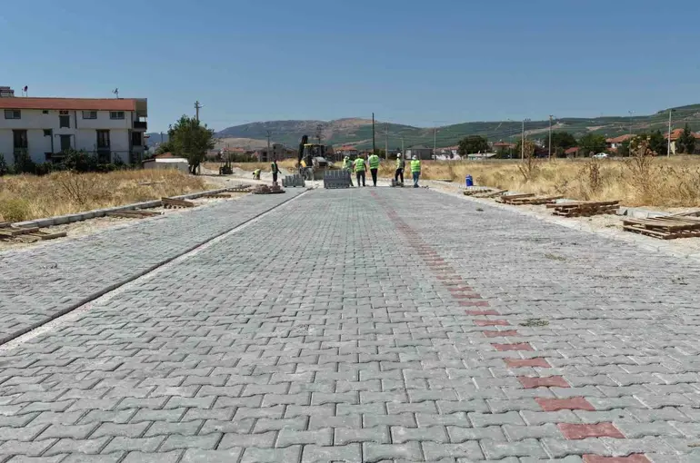 Çivril’de ulaşım ve altyapıya büyük dokunuş
