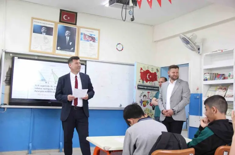 Cizre’de okullarda "gönül seferberliği" buluşması
