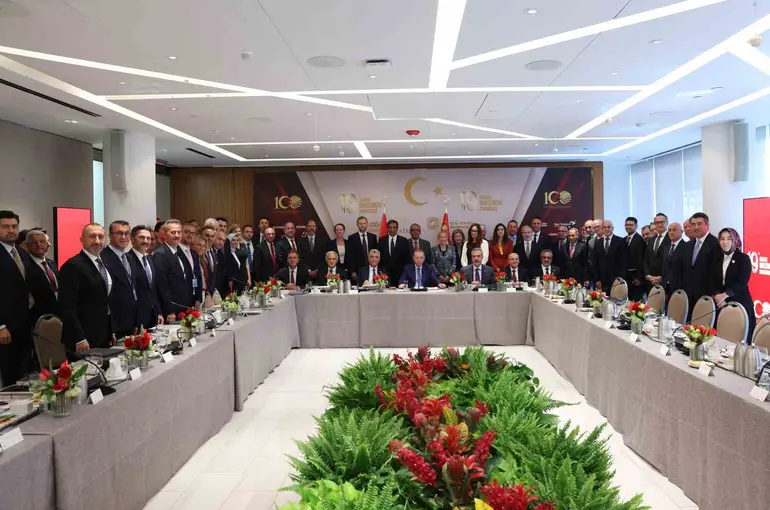 Cumhurbaşkanı Erdoğan, New York’ta iş adamlarıyla bir araya geldi
