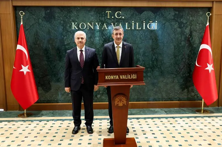 Cumhurbaşkanı Yardımcısı  Cevdet Yılmaz, Konya Valiliğini ziyaret etti