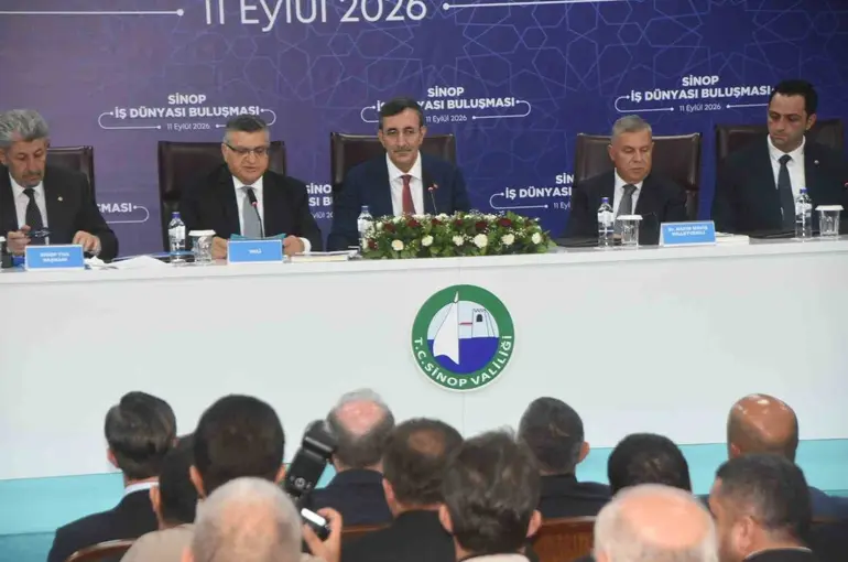 Cumhurbaşkanı Yardımcısı Cevdet Yılmaz: "Sinop’ta 70 milyar lirayı aşan kamu yatırımı gerçekleştirdik"
