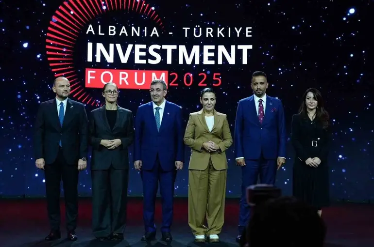 Cumhurbaşkanı Yardımcısı Yılmaz: "Arnavutluk’la ikili ticaret hacmimizi 2 milyar dolar seviyesine yükseltmeyi hedefliyoruz"
