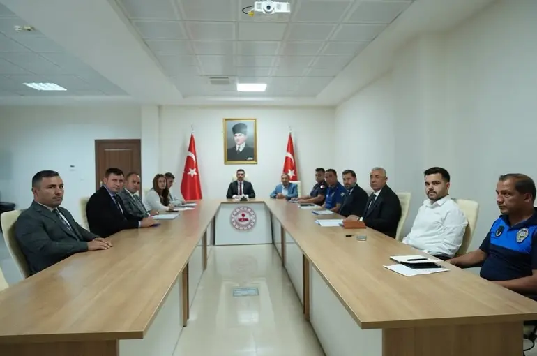 Darende’de çocuk, kadın ve bağımlılıkla mücadele toplantısı yapıldı
