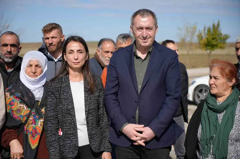 DEM heyeti Selahattin Demirtaş’la görüştü
