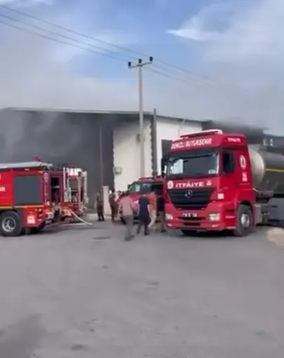 Denizli’de iş yeri yangını
