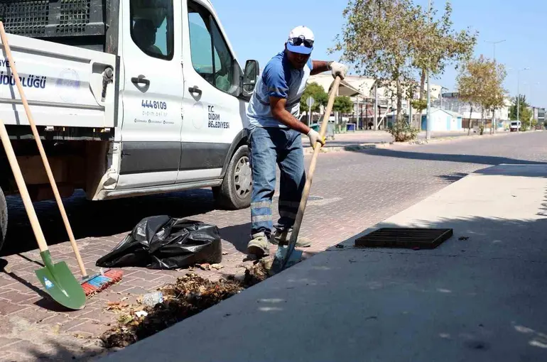 Didim Belediyesi’nden mazgal temizliği
