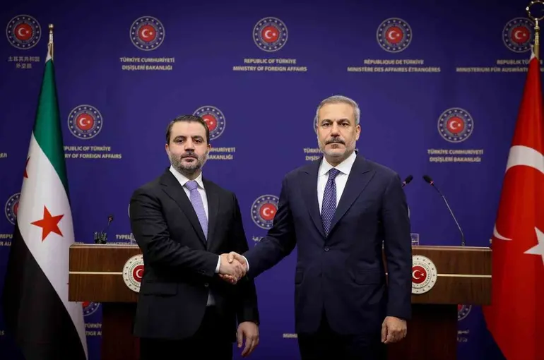Dışişleri Bakanı Fidan: "SDG’nin başka bir gündemle düşünüp farklı şekilde hareket etmemesi gerekiyor"
