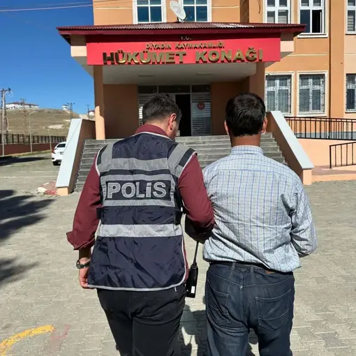 Diyadin’de 7 yıl 6 ay hapis cezası bulunan şahıs yakalandı
