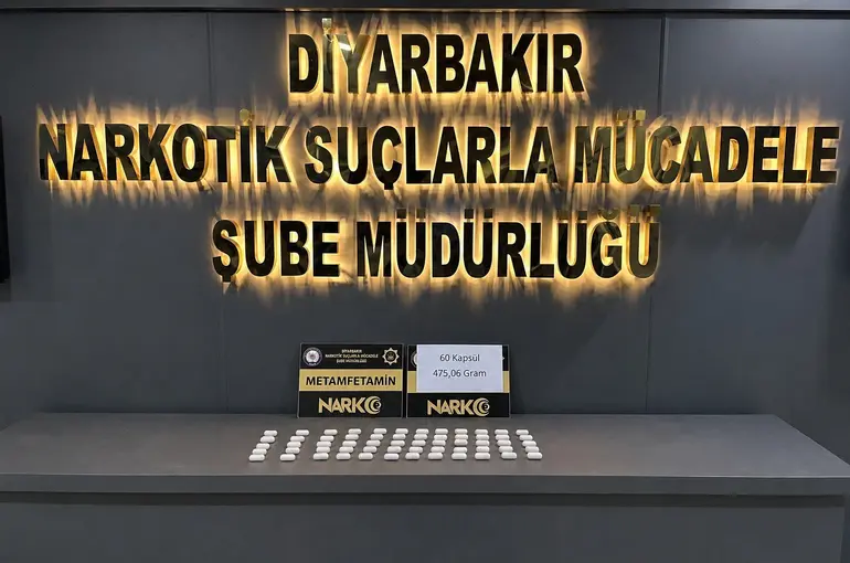 Diyarbakır’da İran uyruklu şahsın midesinden ’zehir’ çıktı
