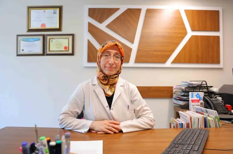 Doktordan sıcak hava uyarısı: Sıvı kaybına dikkat
