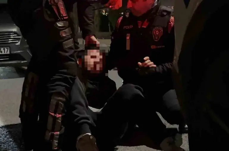 ‘Dur’ ihtarına uymadı, ‘Dershane param gitti’ diye sinir krizi geçirdi
