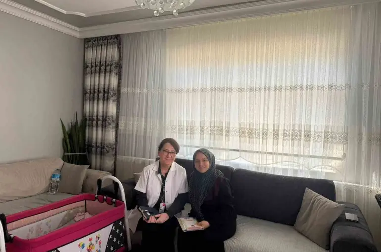 Düzce’de gebe ve lohusalara evde sağlık desteği
