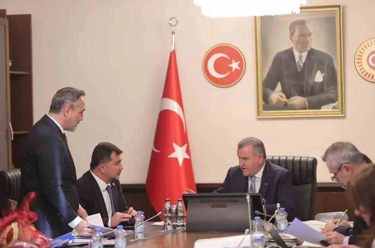 Düzce’ye spor yatırımı müjdesi
