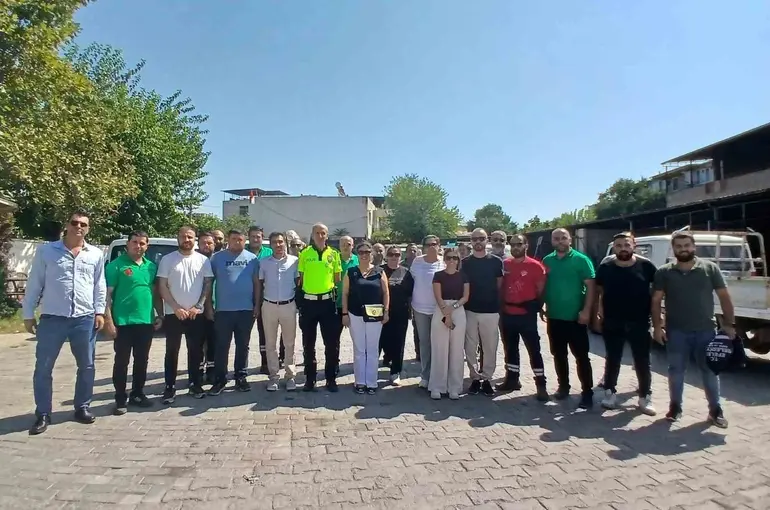 Efeler Belediyesi şoförlerine trafik eğitimi
