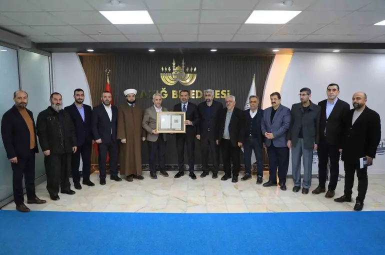 Elazığ ile Han Yunus arasında gönül köprüsü
