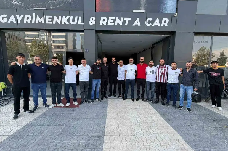 Elazığspor taraftar grupları birleşti
