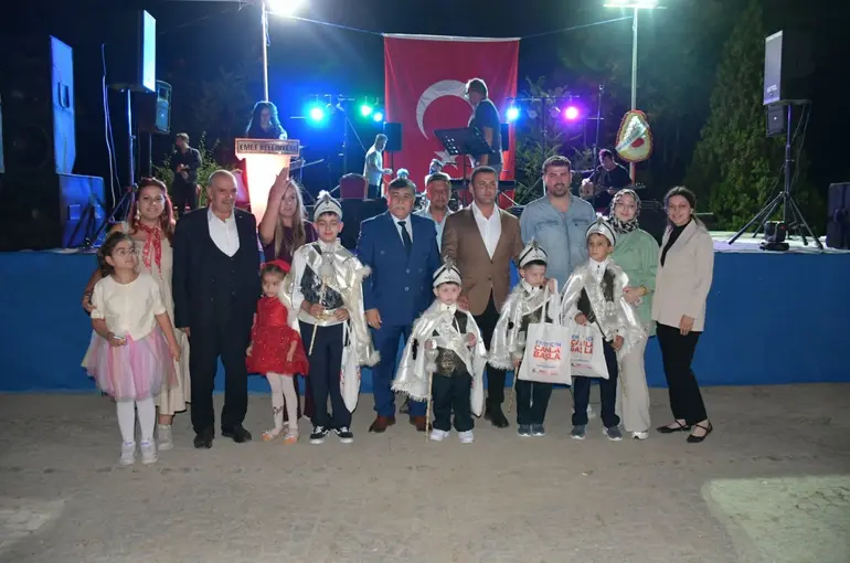 Emet’in 104. kurtuluş yıl dönümü coşkuyla kutlandı
