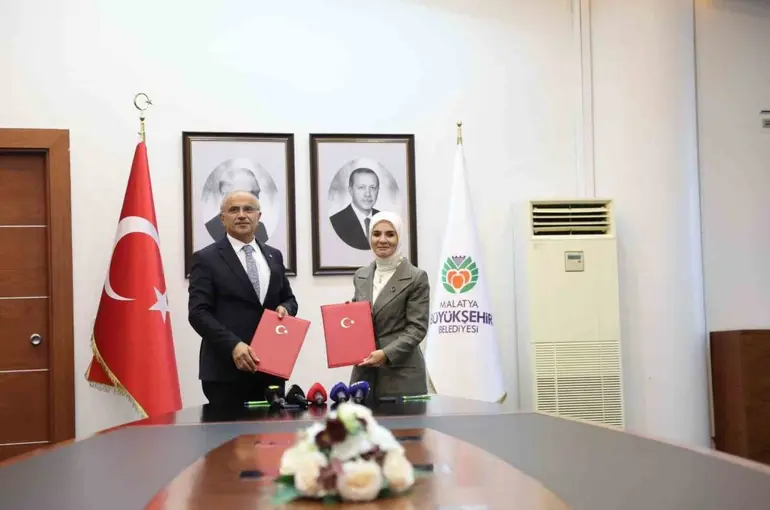 "Engelsiz Yaşam Merkezi" protokolü imzalandı
