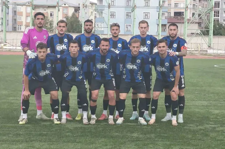 Erciyes 38 FSK galibiyetle başladı
