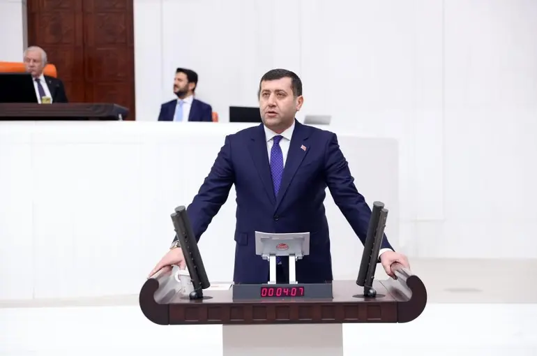 Ersoy’dan il teşkilatına ’disiplin, başarı ve çalışma’ teşekkürü
