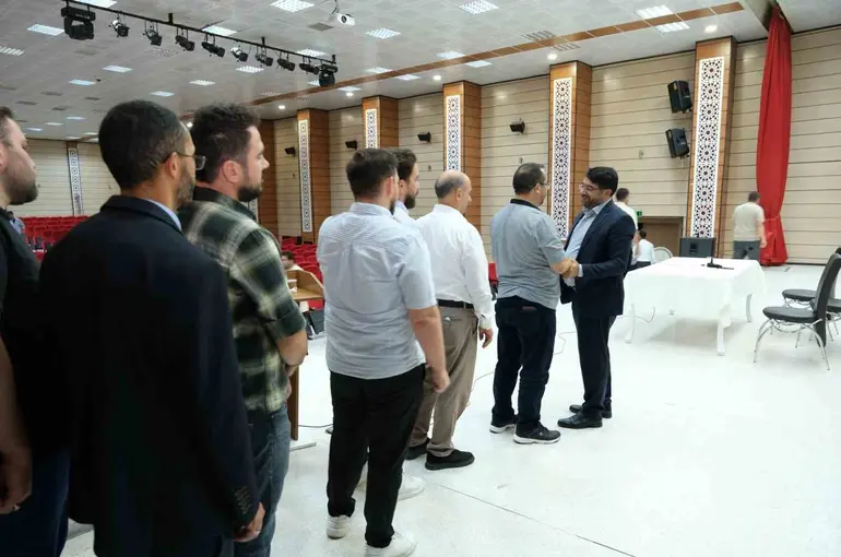 Erzincan İl Müftüsü Fakirullahoğlu personelle vedalaştı
