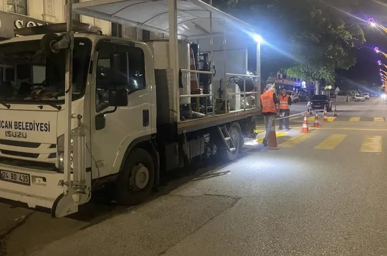Erzincan’da yaya geçitleri yenileniyor
