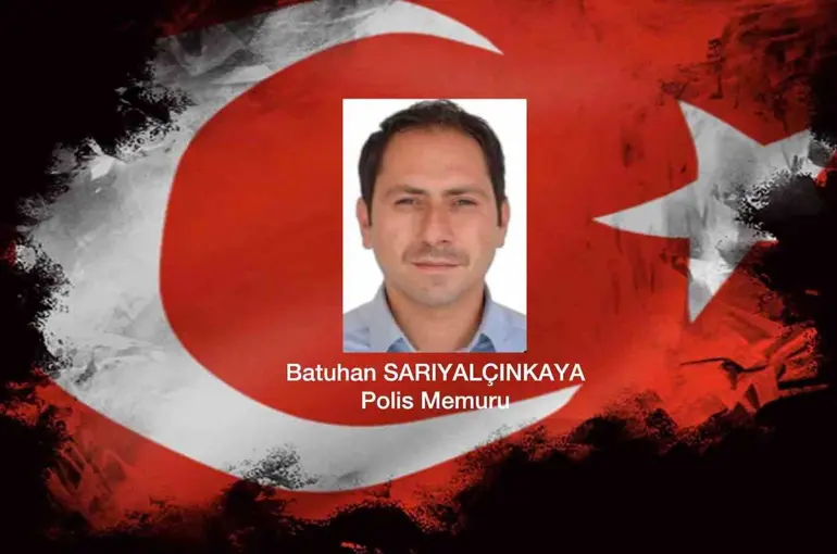 Erzincanlı polis memuru görevi başında hayatını kaybetti

