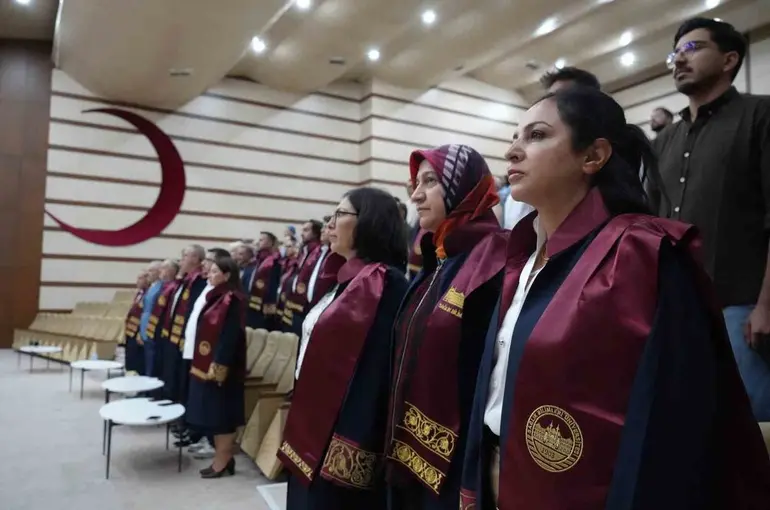 Erzurum Tıp Fakültesi kapılarını yeni öğrencilerine açtı
