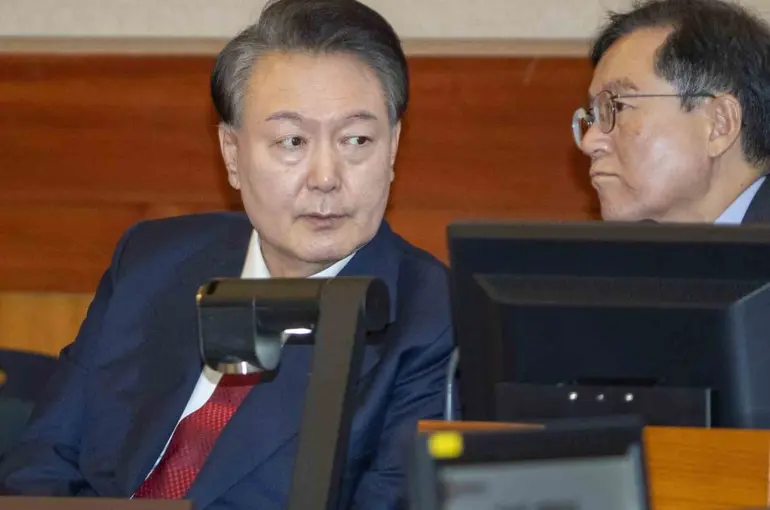 Eski Güney Kore Devlet Başkanı Yoon hakkında 10 yıl hapis istemi

