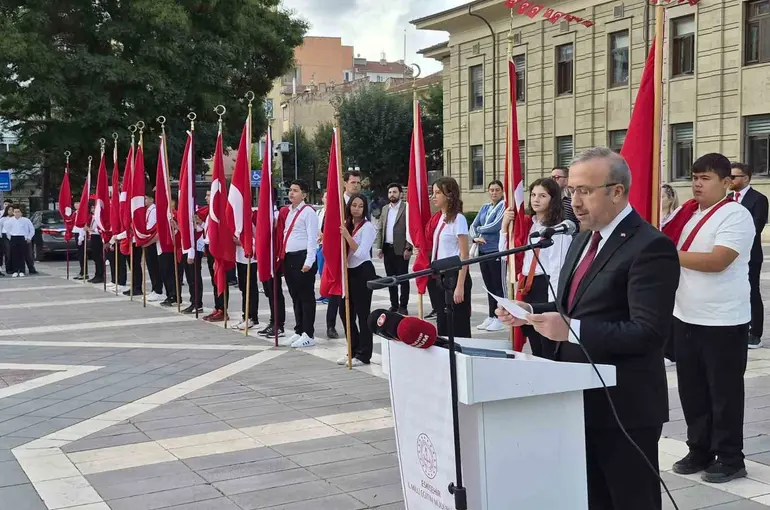 Eskişehir’de Eğitim-Öğretim Yılı ve İlköğretim Haftası töreni
