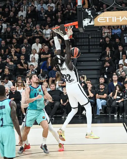 Euroleague: Beşiktaş: 82 - Barcelona: 95
