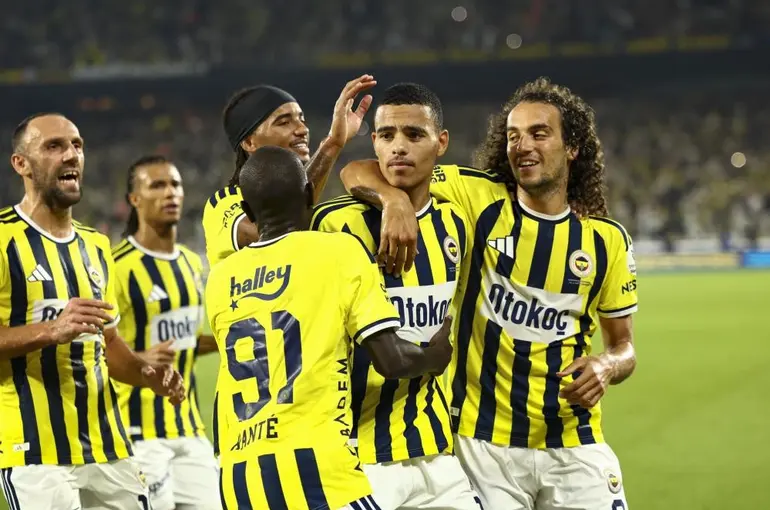 Fenerbahçe’nin Şampiyonlar Ligi kadrosu açıklandı
