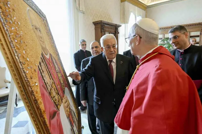 Filistin Devlet Başkanı Abbas ile Papa 14’üncü Leo’dan ilk görüşme
